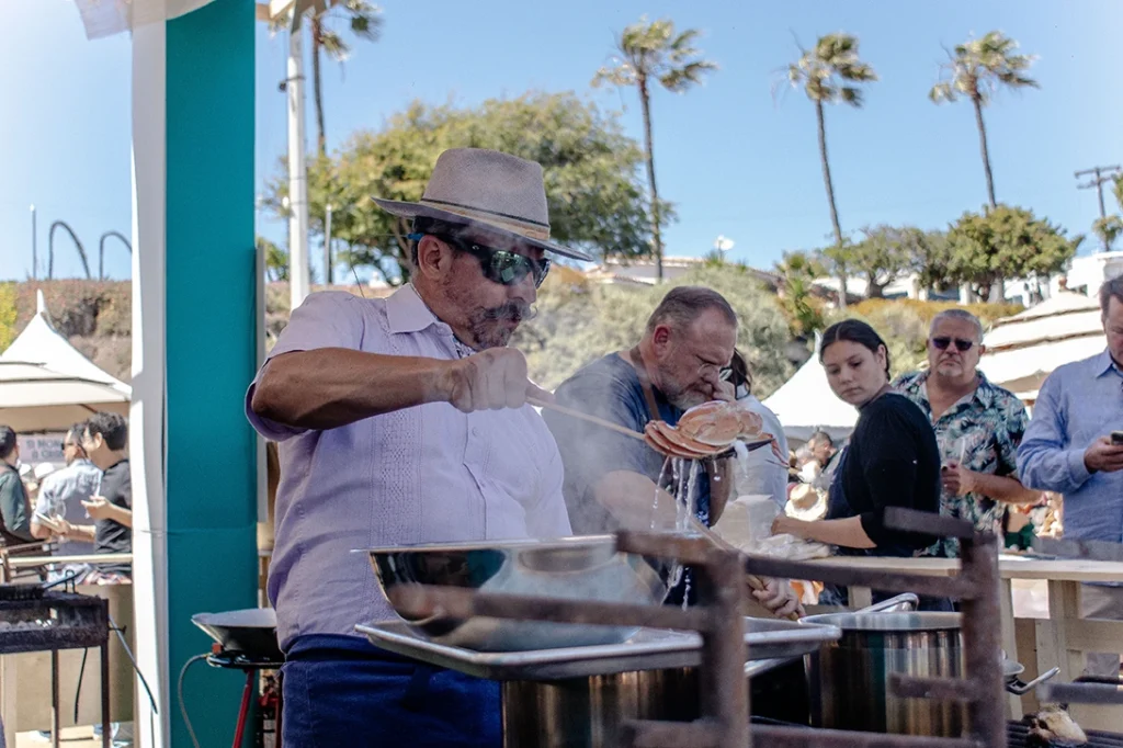 benito molina en isla marina en festival de conchas y vino nuevo provino